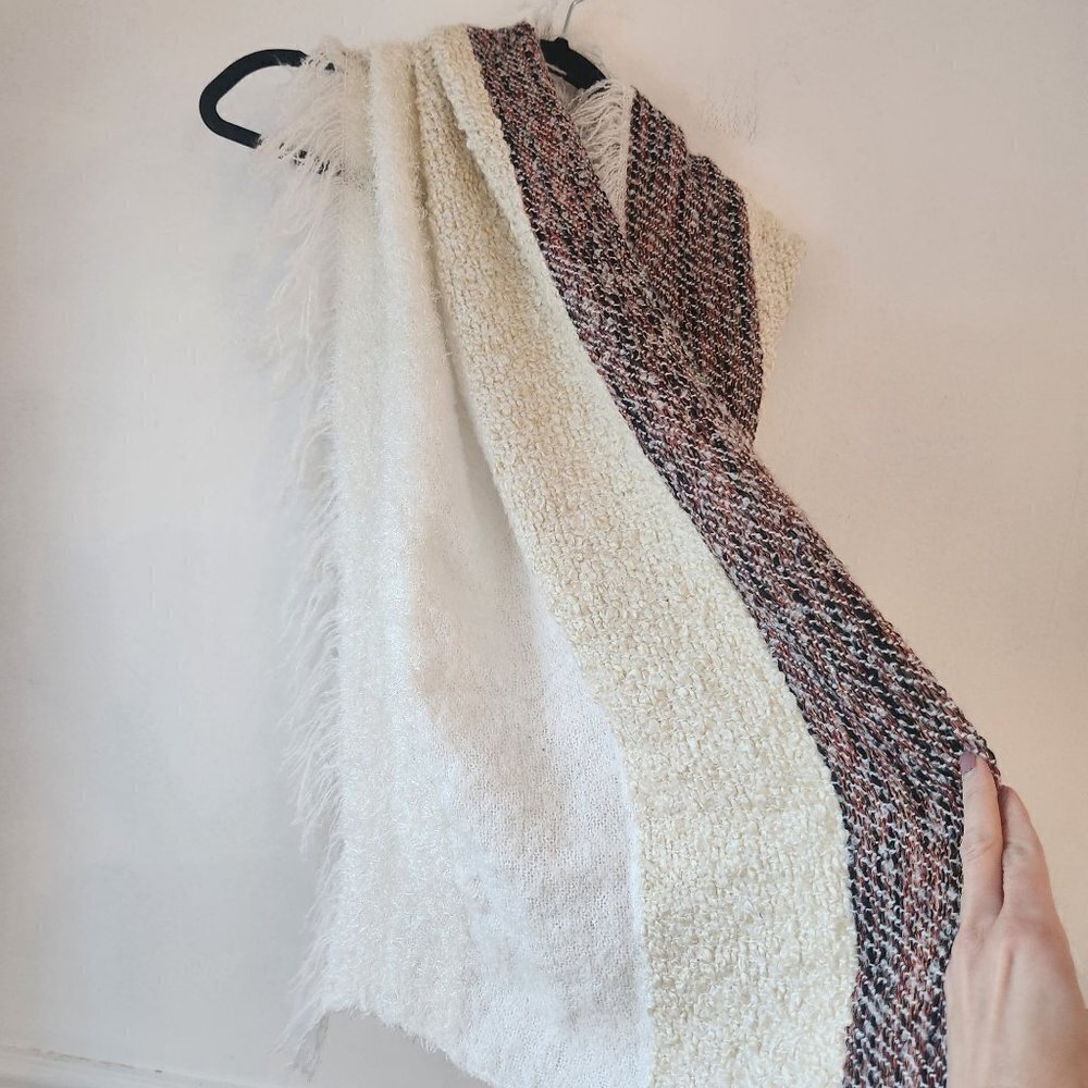 NWT World Market Soft Fleece Mixed Media Boho Winter Scarf Fringe Trim OS - Picture 3 of 5